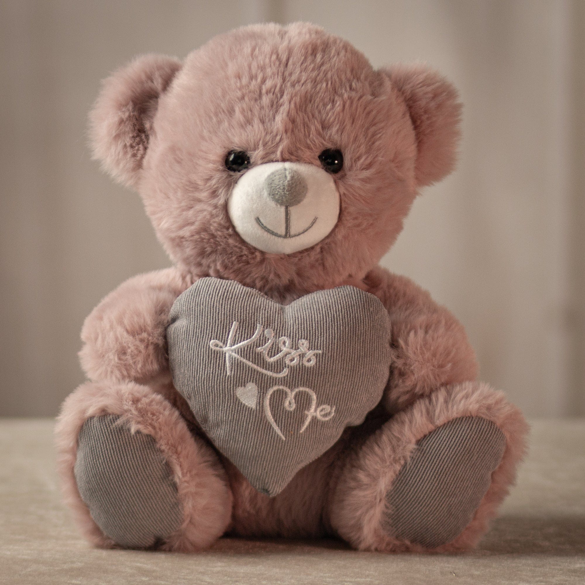 9.5" Blushing Valentine Bear