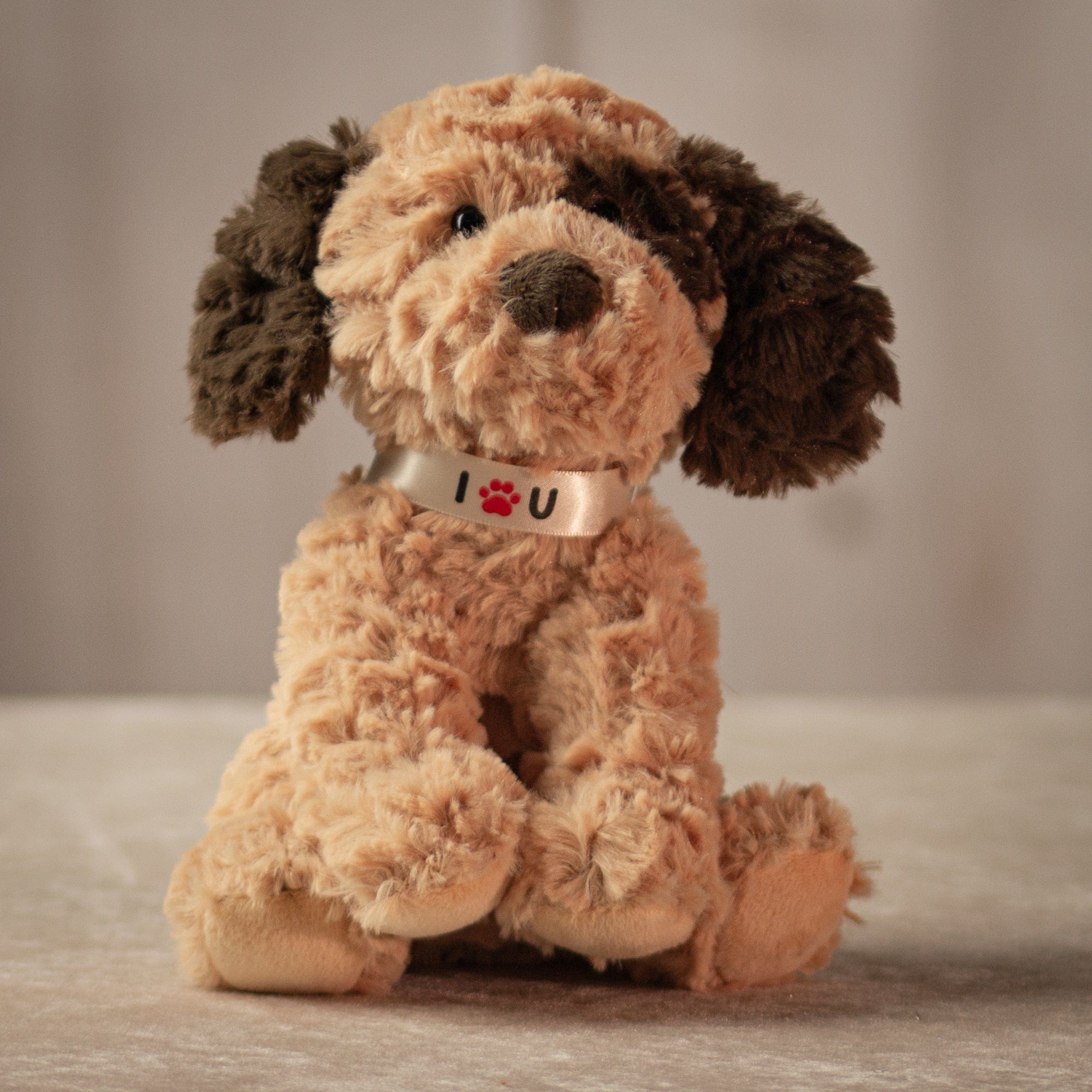 8" Plush Valentine Pups